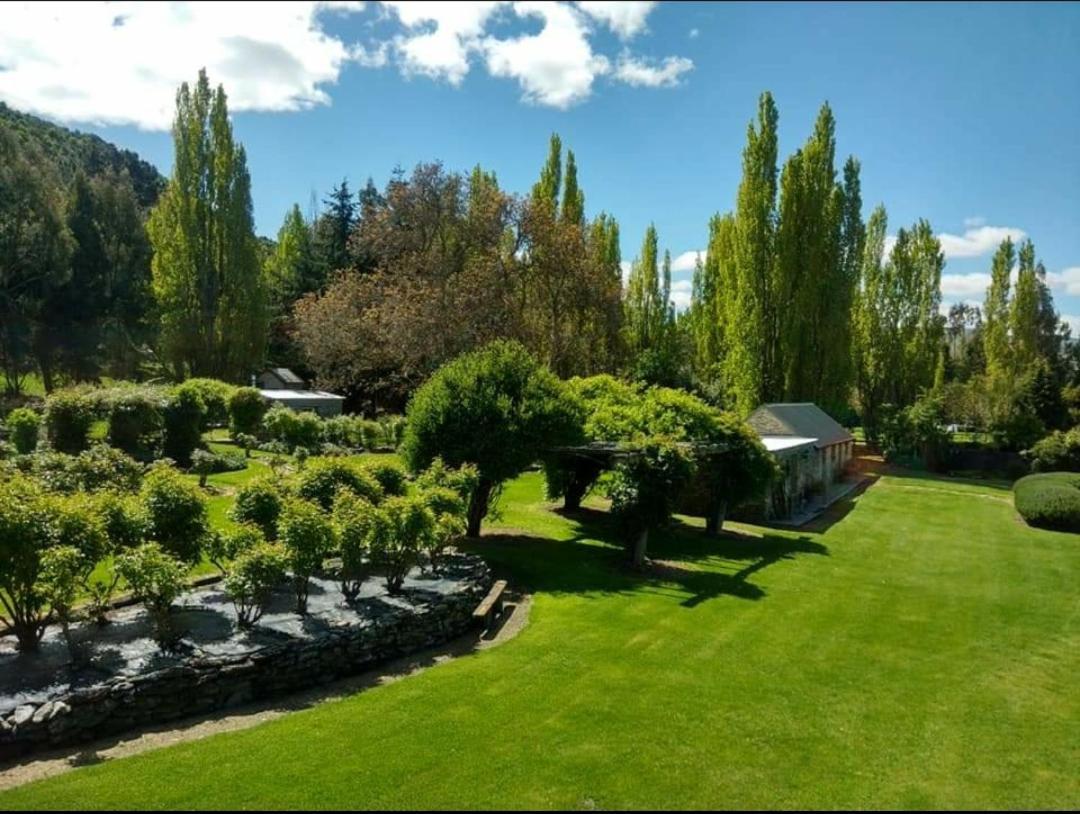 Queensberry Inn Buitenkant foto